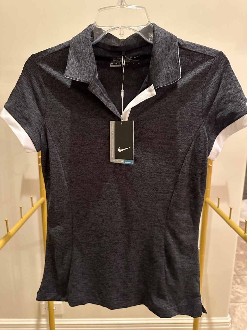 NIKE Golf - Women's size SMALL dark gray dii-fit shirt